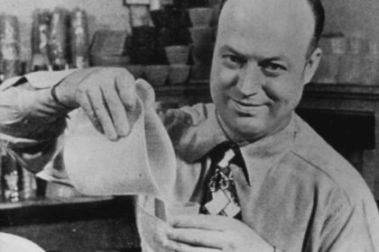 Julyu-Earl-Tupper invented Tupperware Julyu Earl Tupper